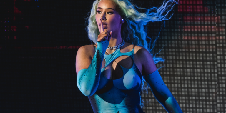 iggy azalea blue gID 7