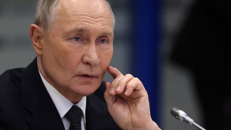 108122558 1743123757488 gettyimages 2206580125 RUS Russian President Vladimir Putin Attends Arctic Forum In Murmansk