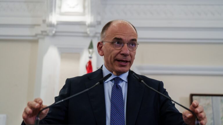 108126414 1743759389998 gettyimages 2208148829 europapress 6619884 former prime minister italian council mi