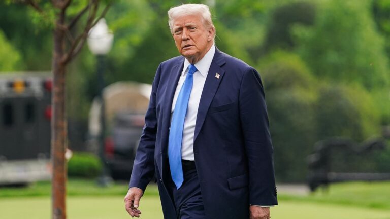 108139696 17461346912025 05 01t211851z 2025842360 rc299eab0r1v rtrmadp 0 usa trump